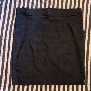 Elle Textured Stretch Pencil Skirt